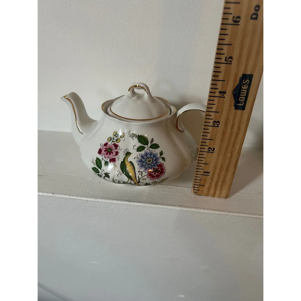 Ellgreave Wood & Sons Ironstone Teapot Bird and Floral Gold Gilt England 557 D